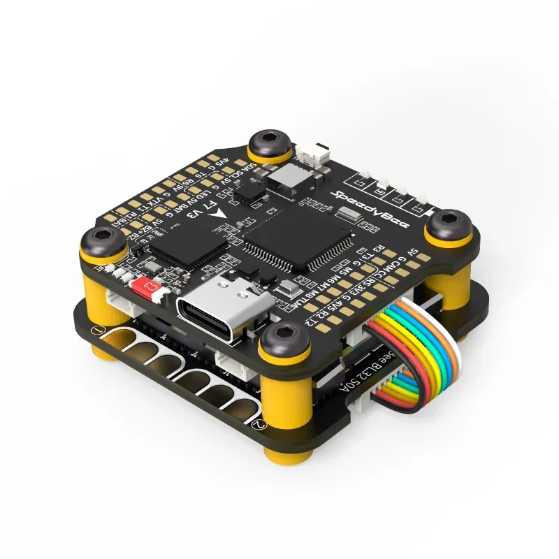 RunCam SpeedyBee F7 V3 BL32 50 - Betaflight Fc F7 のレビューと価格