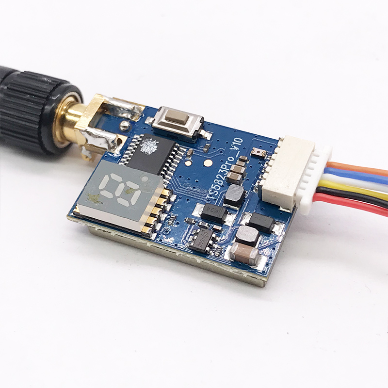 EWRF TS5823 プロ 200mW/600mW ビデオ - Drone Racing Transmitter のレビューと価格